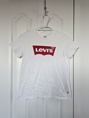 Levi's White Short-Sleeve Tee - Women's